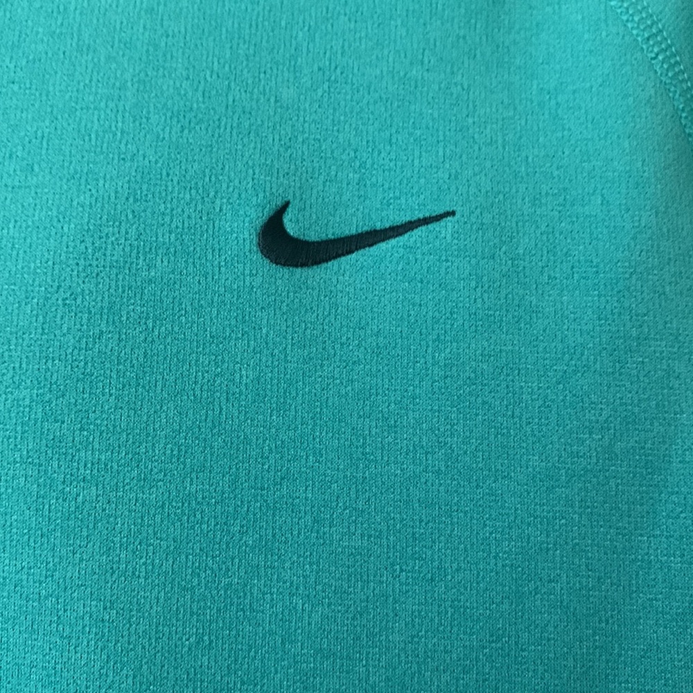 Nike Pull Over - image 2